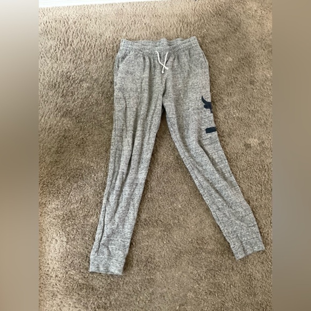 Men’s used project rock under armour joggers grey size L large sweat pants